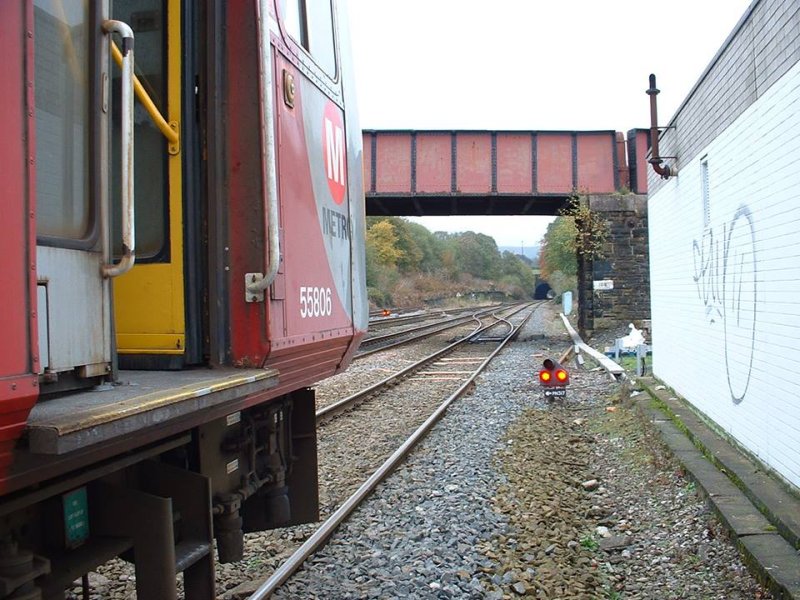 Class 144 55806 turning back at Hall Royd Junction.