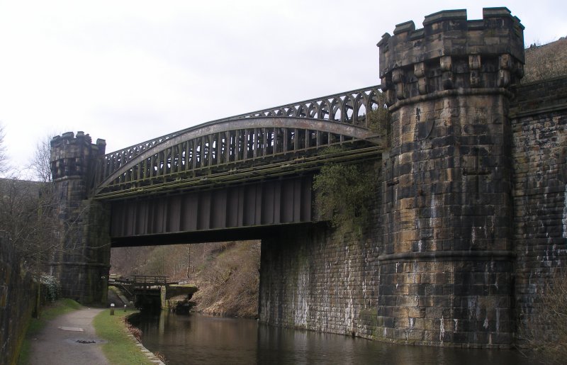 Rochdale Canal Bridge 102 at Gauxholme