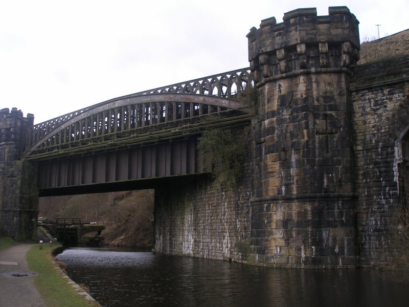 Rochdale Canal Bridge 102 at Gauxholme