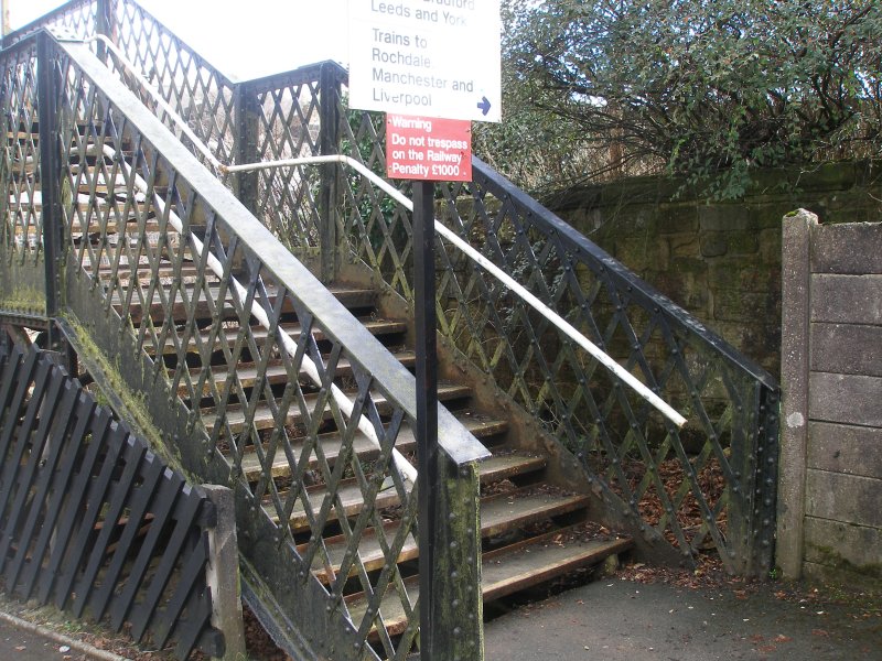 Walsden Footbridge (Bridge 98) surveyed on Friday 25 March 2016.