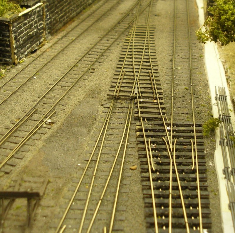 Hall Royd Junction model railway layout: original 30" pair of points forming a cross-over which are to be lifted and replaced with the new 60" points alongside.