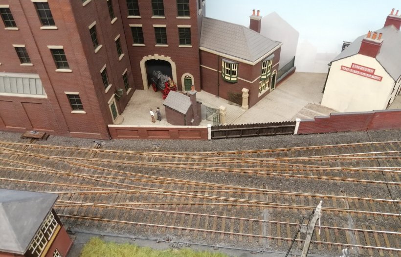Eccleston LYR P4 model railway: courtyard detail