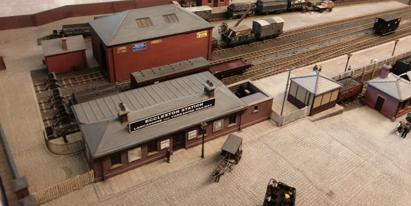 Eccleston LYR P4 model railway: station building
