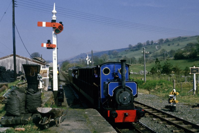 Bala Lake Railway showing L&YR signals from Bolton West as captured by Geoff Cryer on 29 April 1984 showing original BR paint scheme.