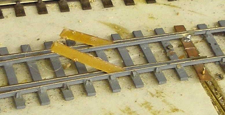OO point with blades wedged in mid-position to allow final connection to Minx point actuator