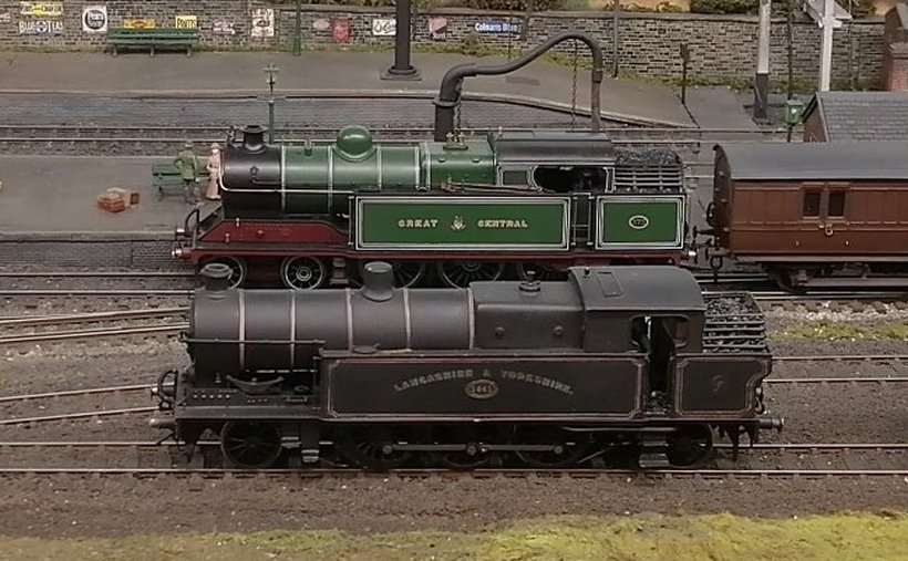 Thurlstone GC OO model railway: a comparative shot of the Sonic GCR Class 9N 4-6-2 and a scratch-built LYR Hoy 2-6-2T