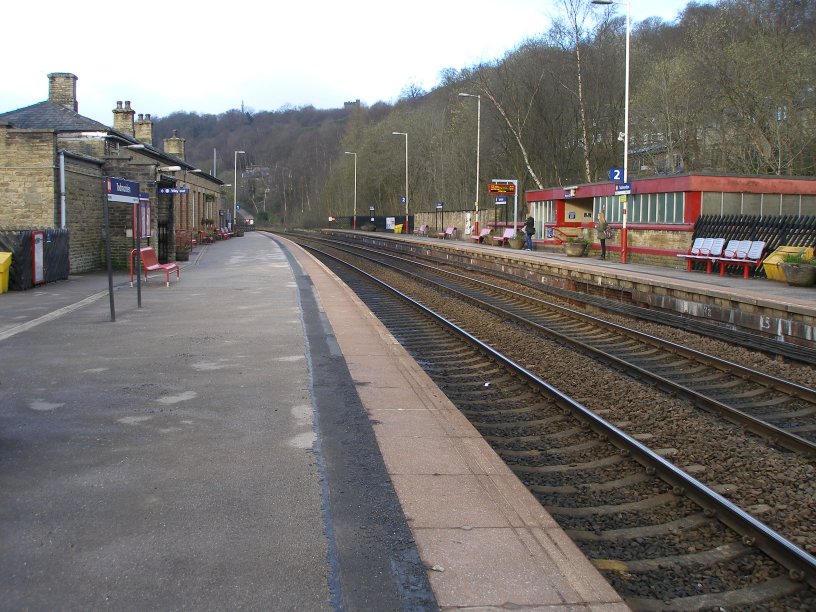 Todmorden Platform 1 looking towards Manchester on 19 April 2013