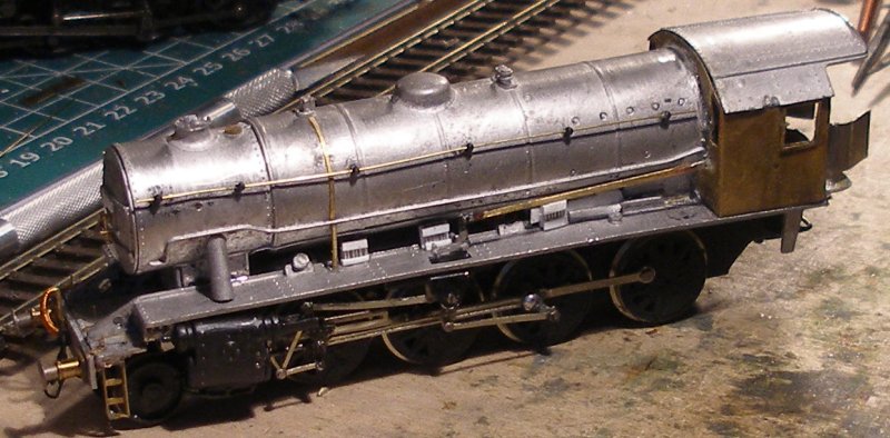 DJH WD 2-8-0 showing driver's side with reversing lever added and substitute lublricators firmed from plasticard and fusewire.