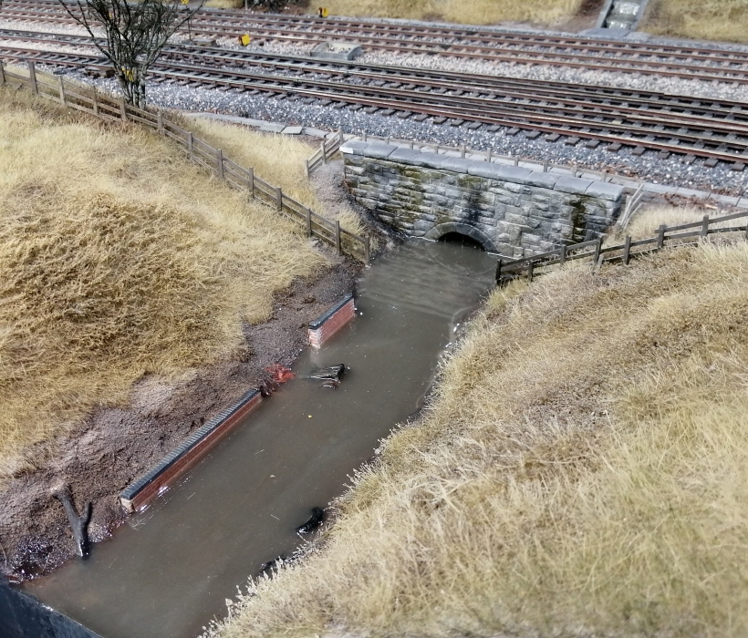 Heaton Lodge 7mm model railway: culvert and associated bridge