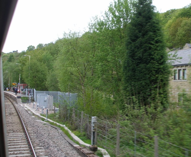 First train on Todmodern curve arrives at Todmorden